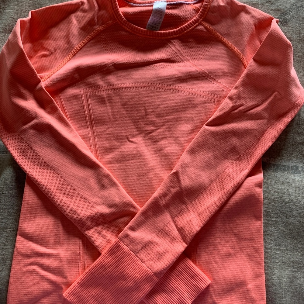 Ivivva girls long sleeve fly tech t shirt